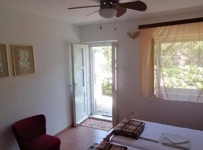 Bracanovic Gasthuis 3*