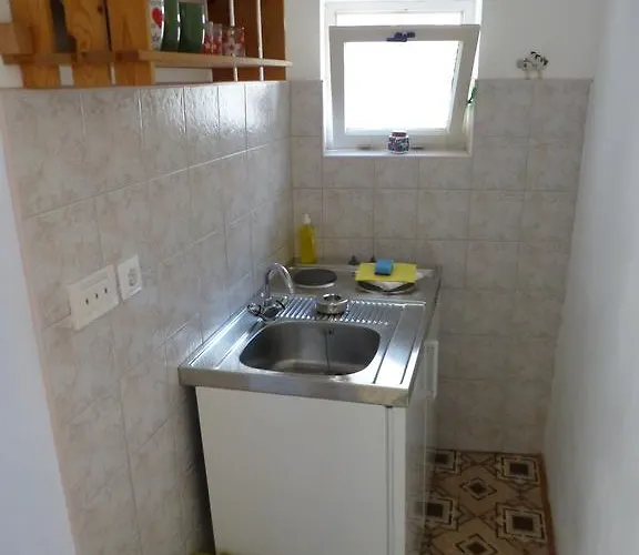 Bracanovic Gasthuis Hvar Town