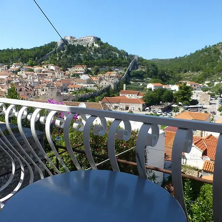 Bracanovic Guest house 3*